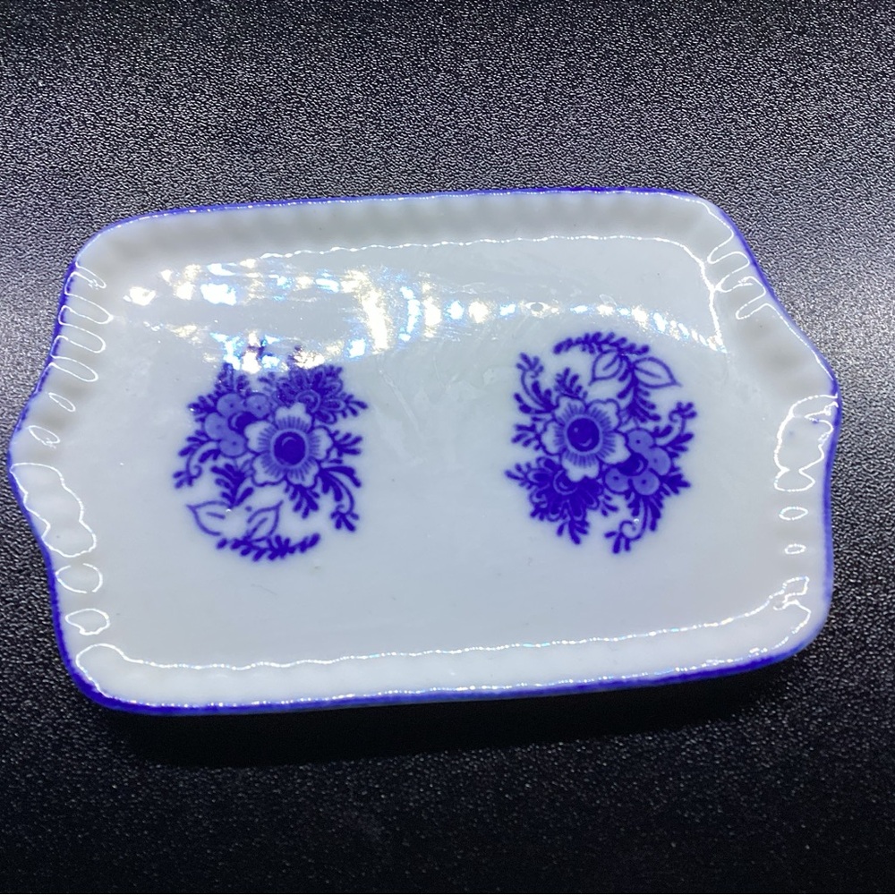 Unknown Brand Miniature Ceramic Tea Set - Picture 2 of 7